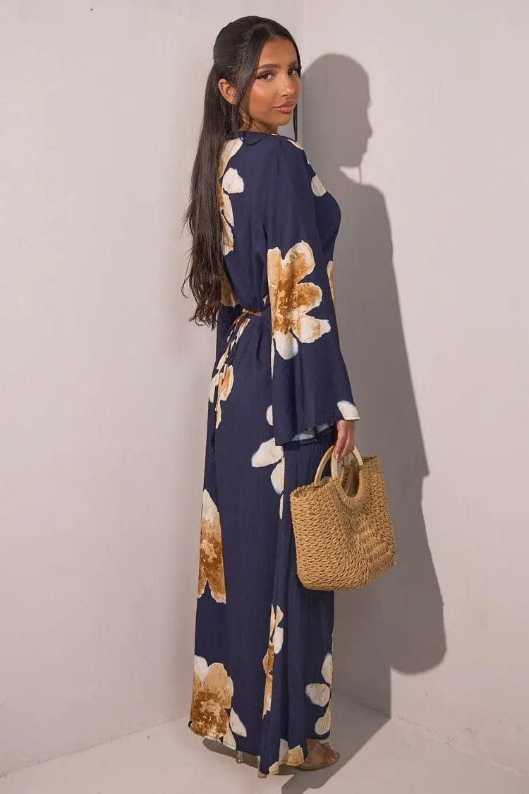 Floral Bell Sleeve Maxi Dress for Resort Wear, Beach Vacation & Casual Daily Outfits