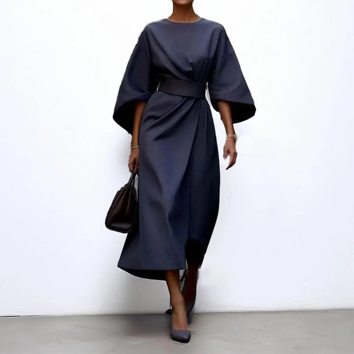 Elegant Long Dress with Batwing Sleeves